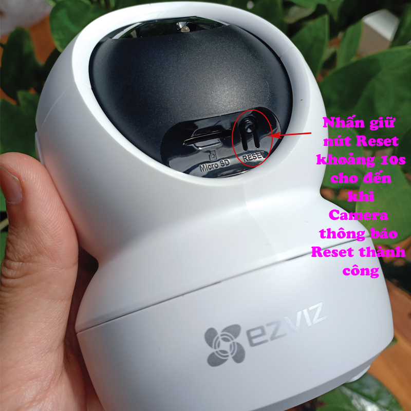 nút Reset trên camera Ezviz CS-C6N